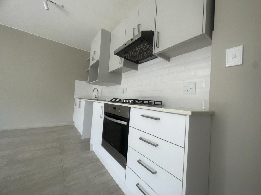 1 Bedroom Property for Sale in Table View Western Cape